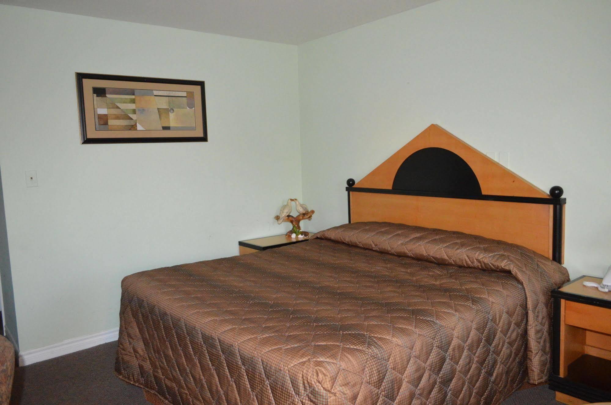 Kitchener Motel Exteriör bild