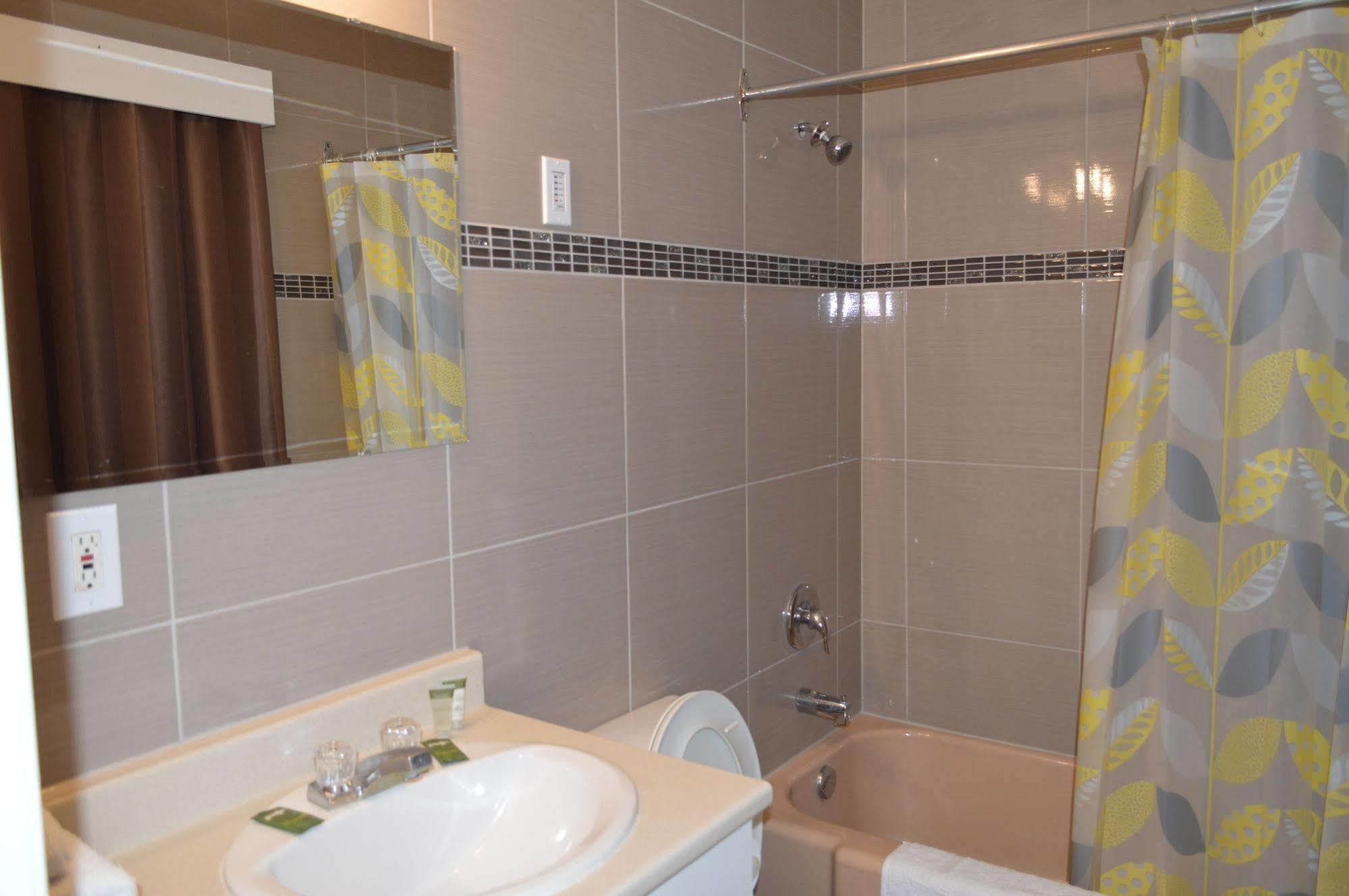 Kitchener Motel Exteriör bild